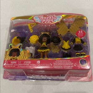 Royale High school spirit fashion pack - cheerleading doll (CODES NOT INCLUDED)